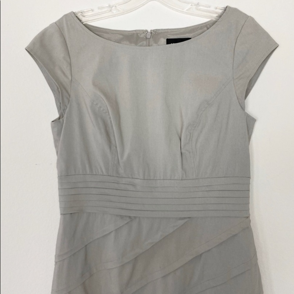 Adrianna Papell Sheath Dress Gray/ Beige Size 10 - Picture 4 of 8